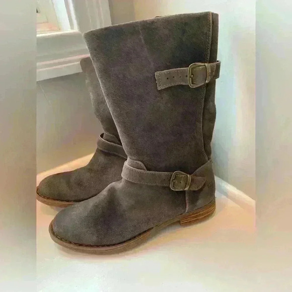 NWoT Born DELANODark Concrete Distressed SZ 8.5 - Picture 1 of 5